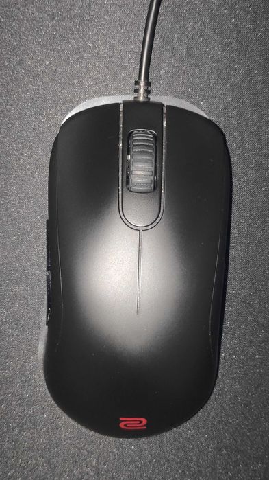 Sprzedam mysz Zowie S2 czarna