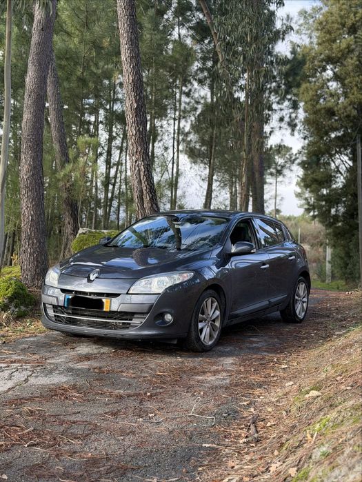 Megane 3 2011  110cv