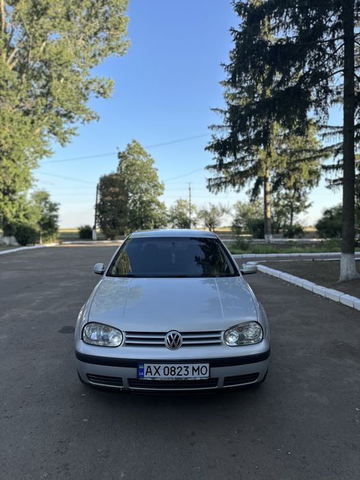 Продам Volkswagen Golf 4 1.4 16.v