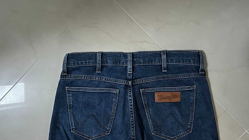 Wrangler Larston 32/29 Spodnie Piękne Slim