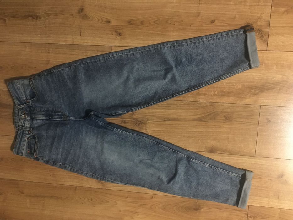 Mom Jeans - spodnie jeansowe marki H&M XS/34