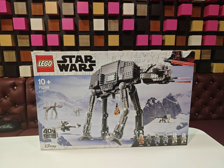 LEGO Star Wars 75288 AT-AT (1267 Деталей)