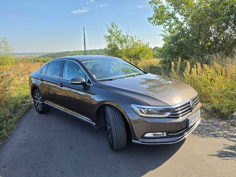Volkswagen Passat 2018 VIN WVWZZZ3CZJE192610 фото оголошення 4 з 24