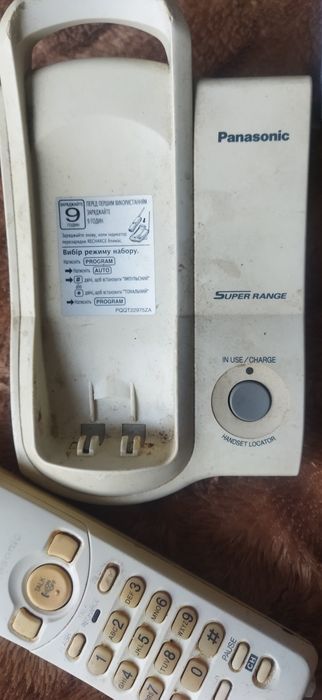 Телефон Панасонік для колекціонерів і запчастин Стан невідомий.