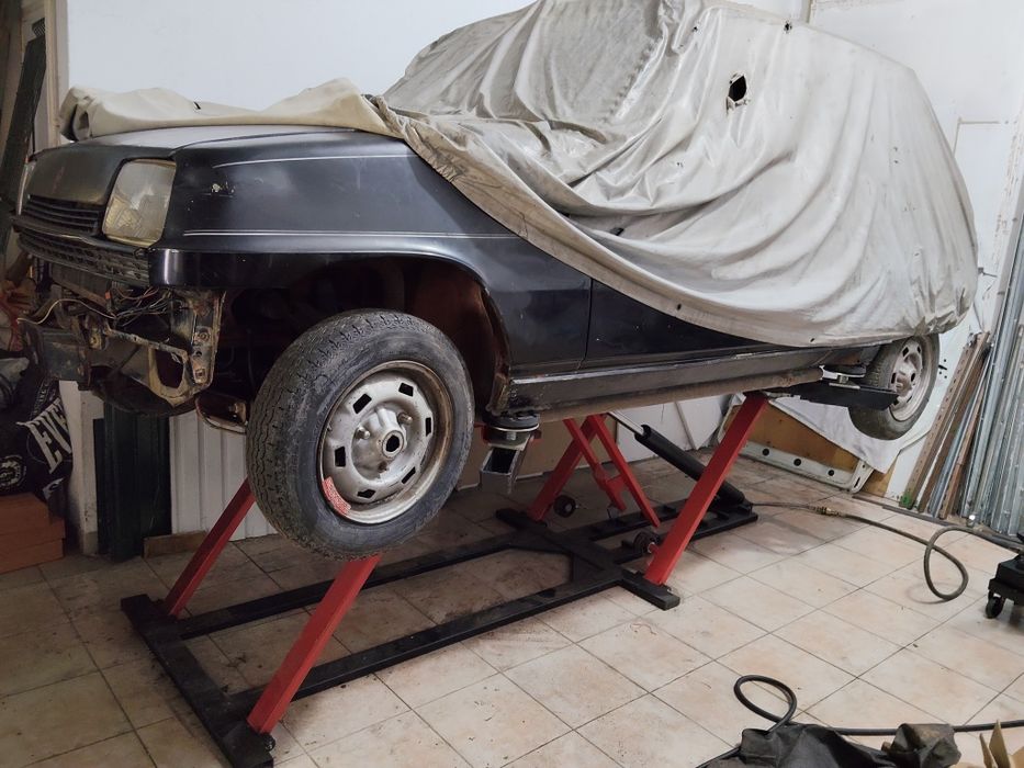 Renault 5 Alpine turbo 83 foto 2