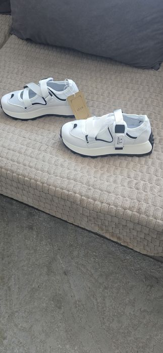 Nowe buty damskie  rozmiar 38