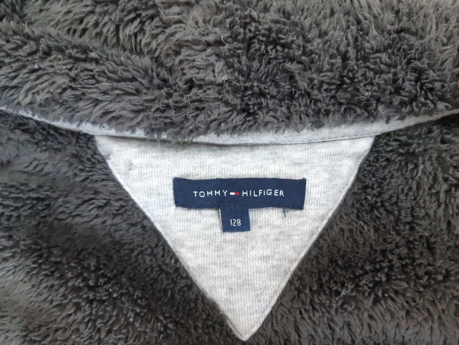 Casaco Tommy Hilfigher bebé com capuz