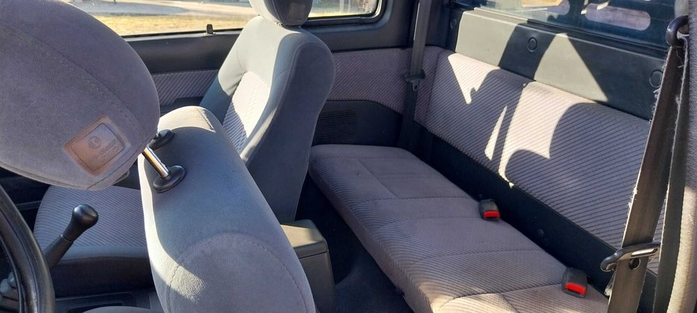 Carrinha 4x4 “king cab”
