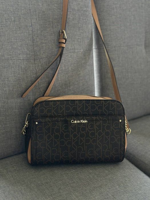 Оригінальна жіноча  сумочка Calvin Klein