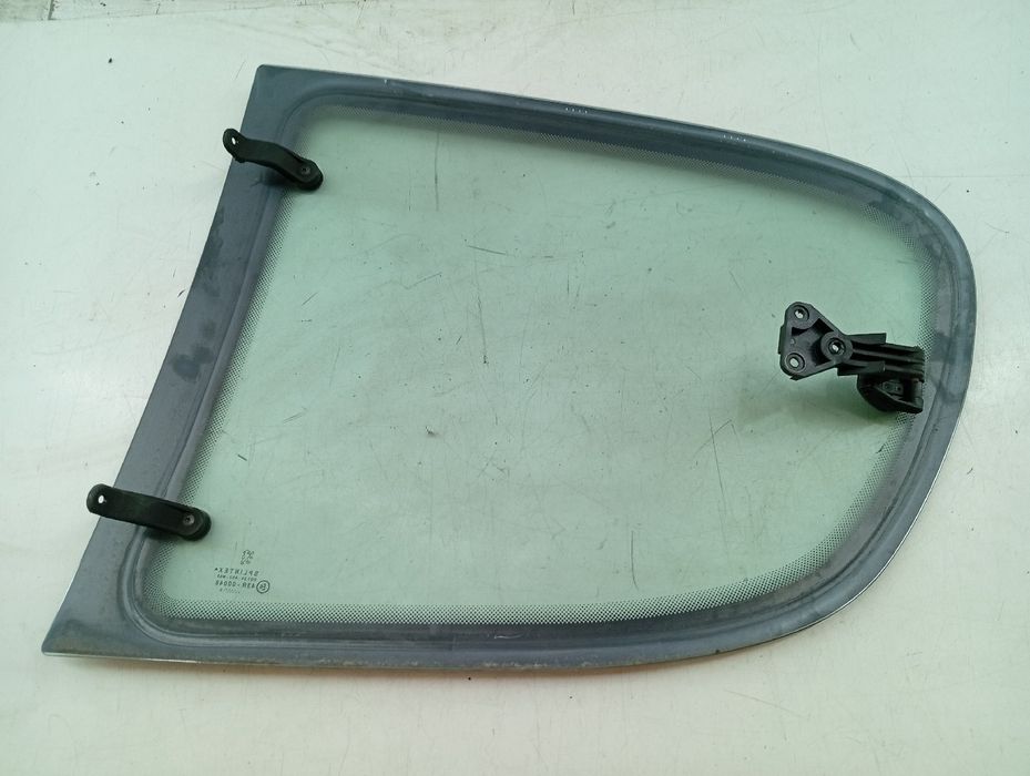 Vidro Painel Tras Direito - PEUGEOT 206 Van | 99 - 09