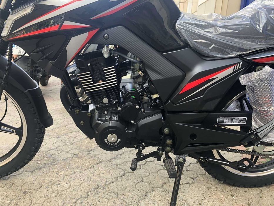 Дорожній Мотоцикл Musstang Чорний Красний Синій