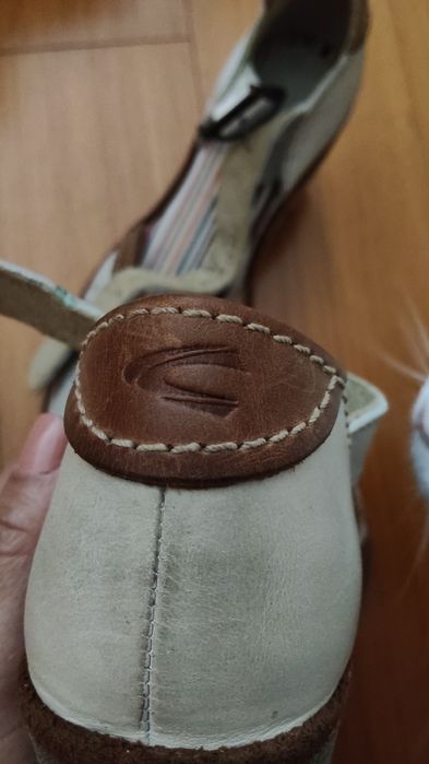 Sapatos mulher marca Camel