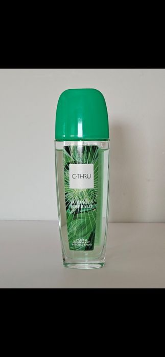 C-THRU Luminous Emerald