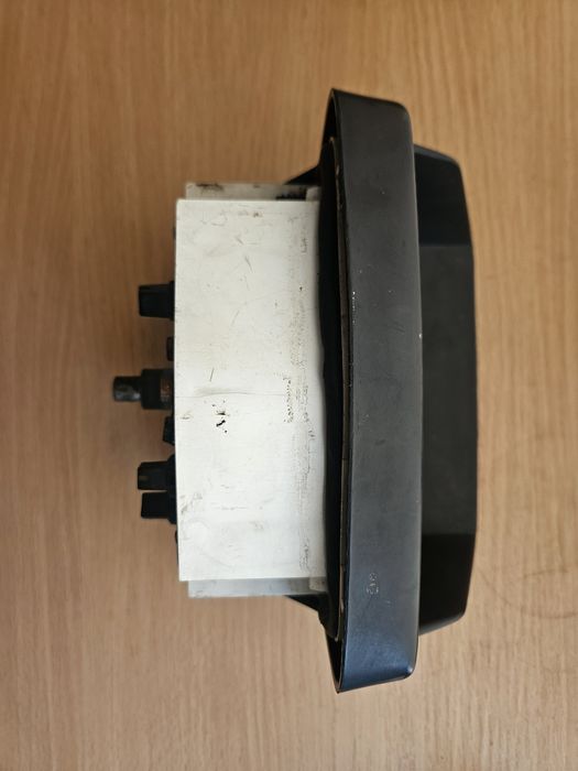 Licznik obrotomierza prędkościomierz fiat 126p