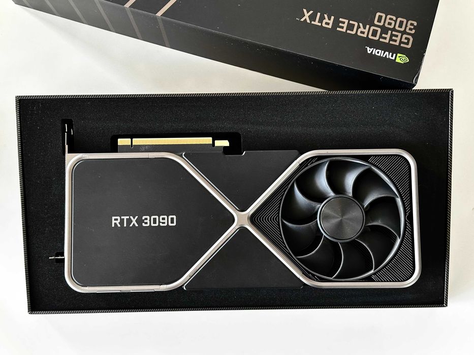 Nvidia RTX 3090 FE Founders Edition