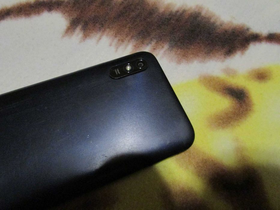 Смартфон великий Redmi 9A
