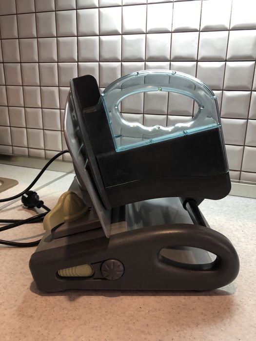 Слайсер електричний