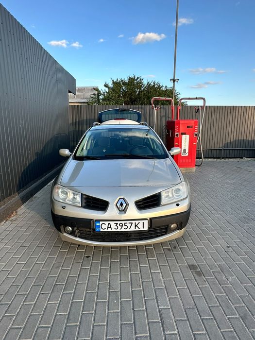 Megane 2 .2007 рік 1,6 бензин