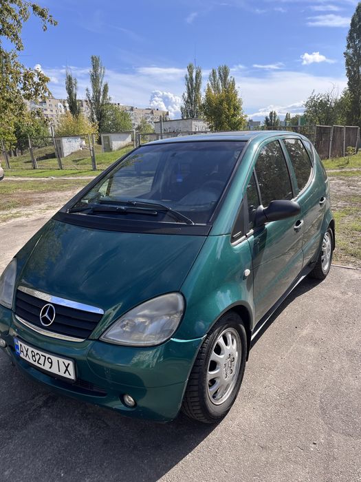 Mercedes-Benz a160