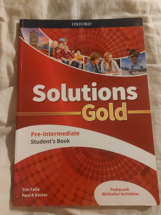 Solutions Gold Pre-Intermediate