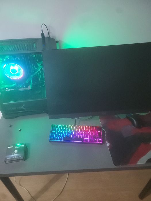 Pc gaming AMD RYZEN 7 5600X x RTX 5060 novo
