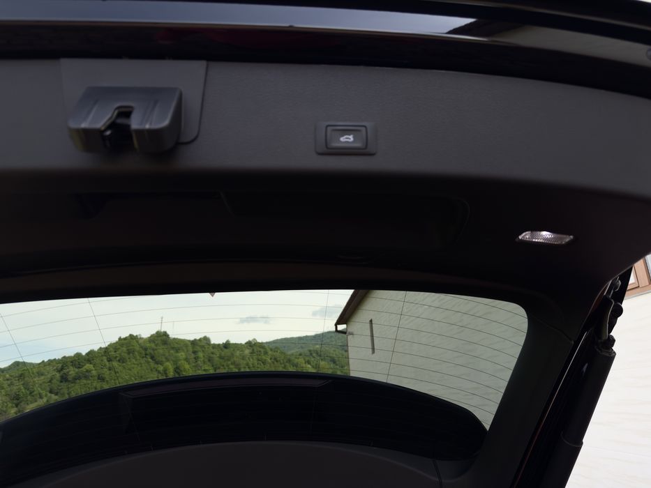 Audi E-tron  55  95Kwt 408 к.с Європа!!