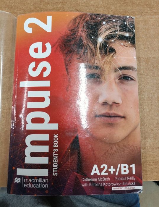 podrecznik impuls 2 Macmillan