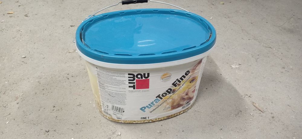 Tynk akrylowy Baumit PuraTop Fine 1mm baranek, czarny.