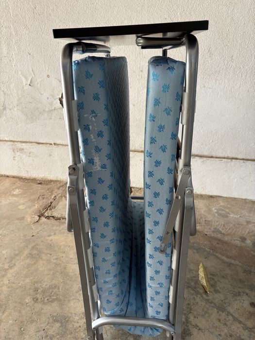 Cama dobravel como nova solteiro