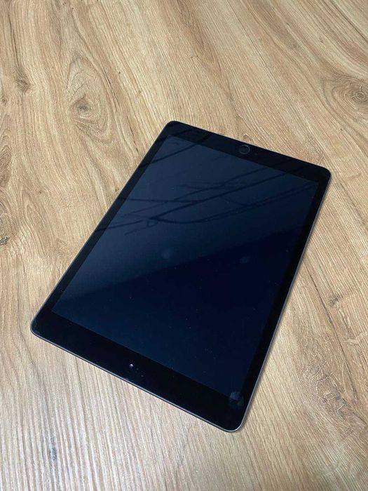 Продам планшет iPad 7th 10.2 32Gb Space Gray