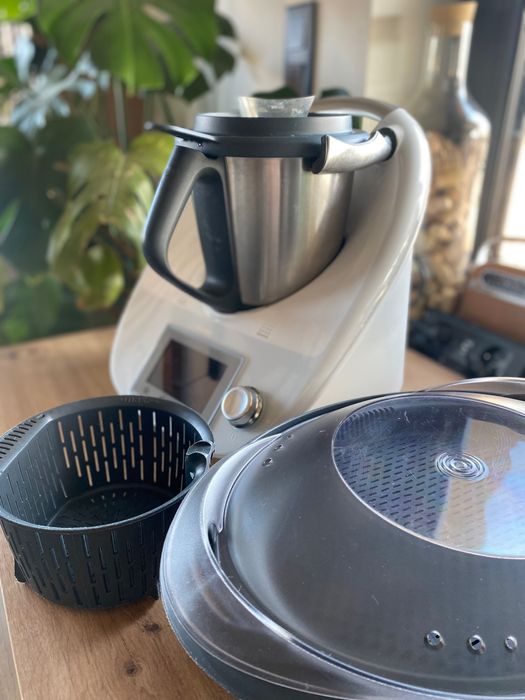 Thermomix tm5 z akcesoriami