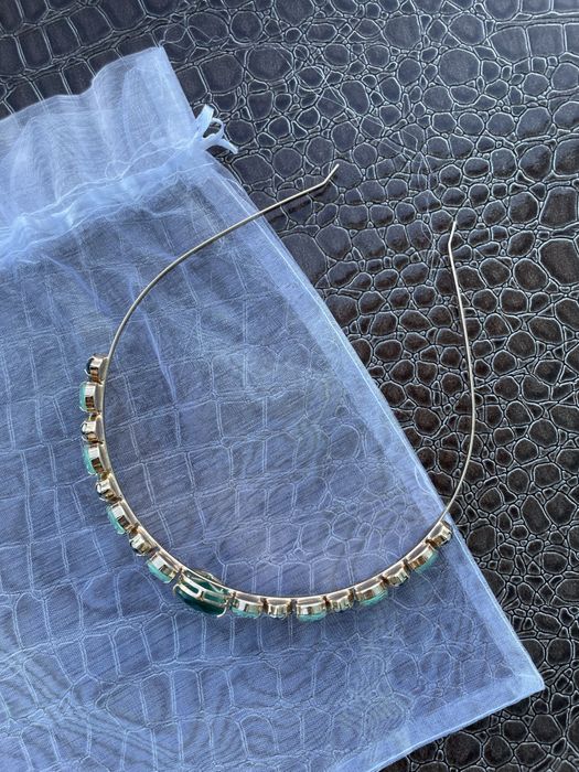 Tiara pedras esmeralda NOVO