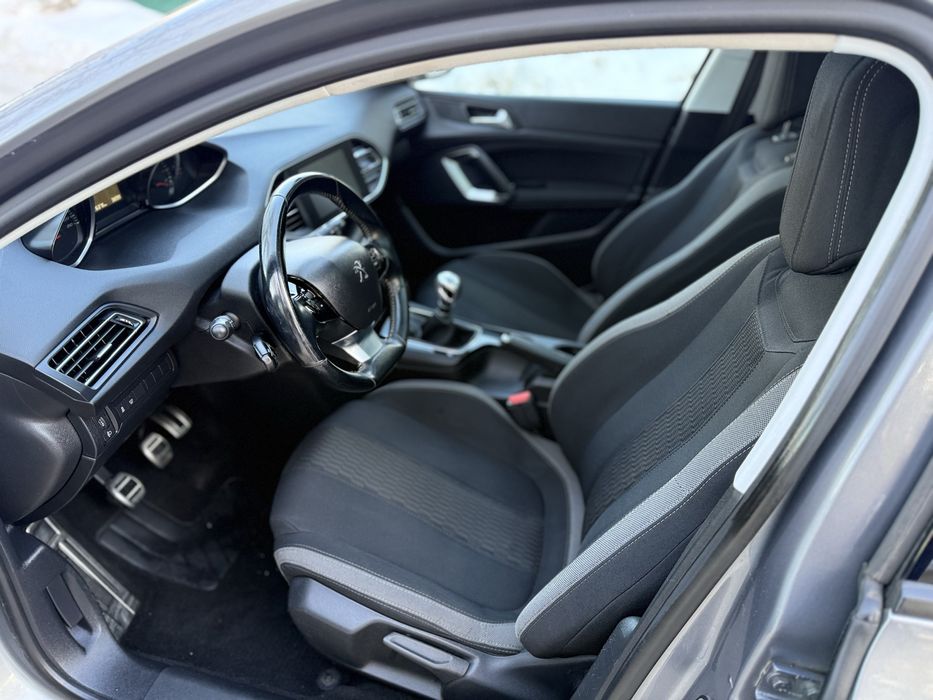 Peugeot 308 SW/Panorama dach/Style/