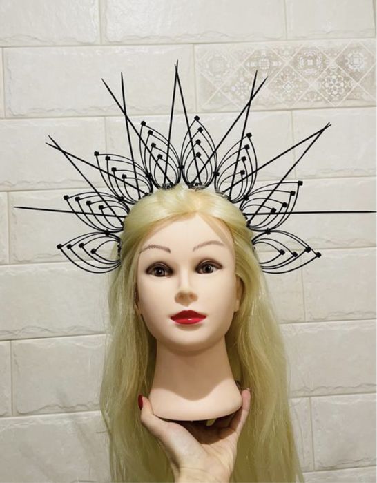 Корона вінок віночок чорний змії зміями відьми Helloween хеловін хрест