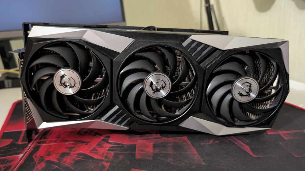 MSI Radeon RX 6800 XT GAMING Х TRIO 16G - ігрова відеокарта