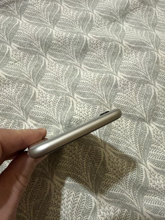 Смартфон iPhone 6s