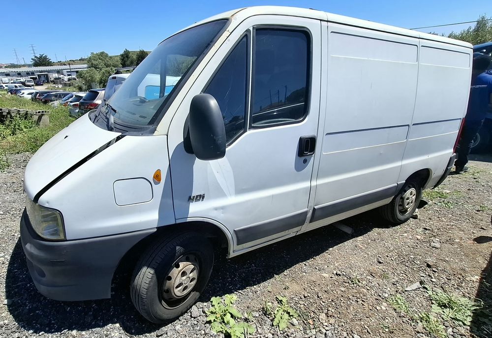 Peugeot Boxer HDi (2005) -Furgão com Caixa Isotérmica /Isolamento
