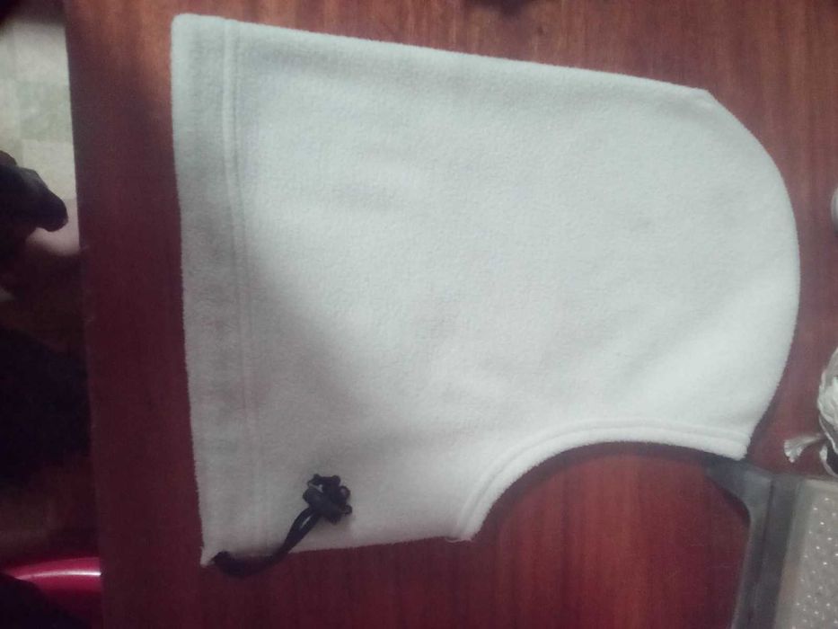 балаклава только в жолтих водах