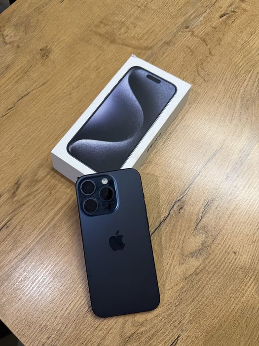 Sprzedam iPhone 15 PRO 128GB