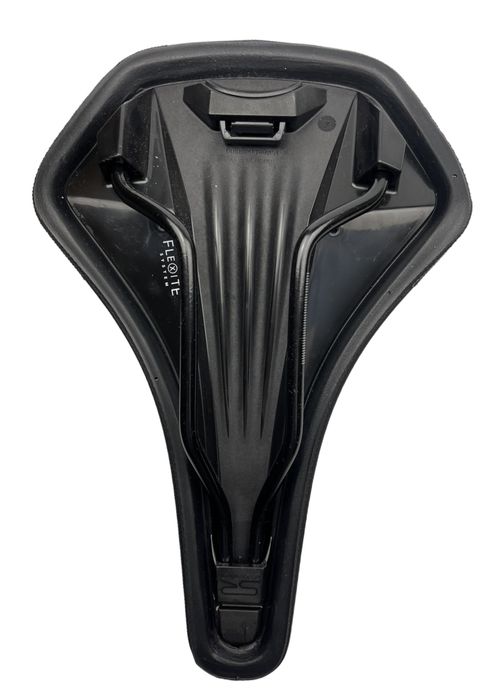 Siodełko rowerowe SELLE ROYAL essenza+ czarne FV / 029-157