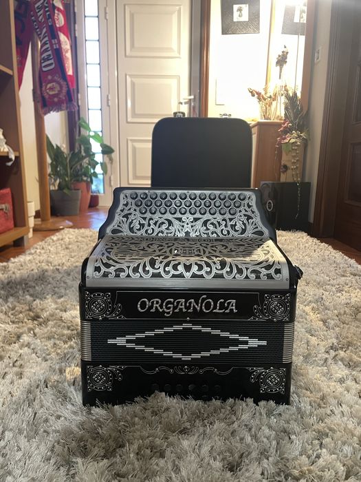 Concertina Organola como nova !!