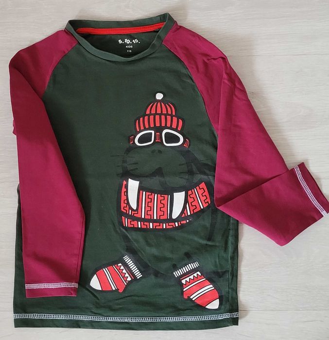 Bluzka 5.10.15, rozm. 116