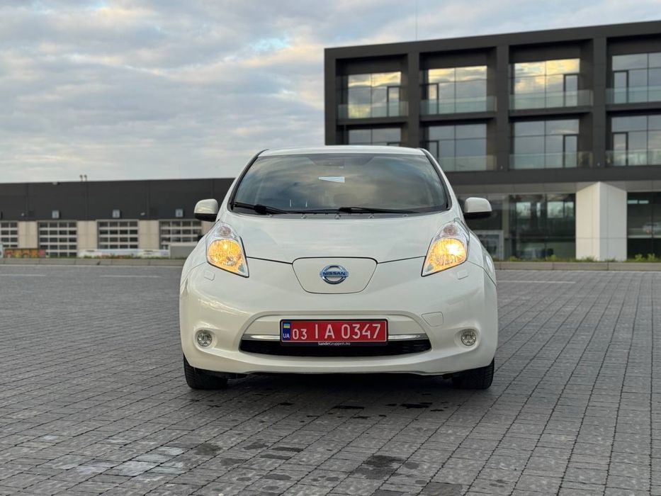 Nissan Leaf 30 kWh 10/12 ElectroCar Electro Auto