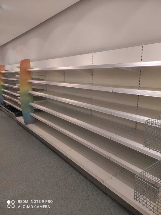 PROMOCJA 299zł Używane regały sklepowe w kolorze białym z NIEMIEC