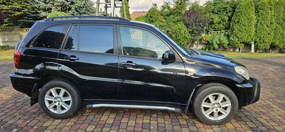 Toyota RAV4 z hakiem - szybka sprzedaż
