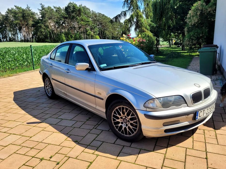 BMW Seria 3 czyste, zadbane BMW serii 3 z legendarnej generacji E46