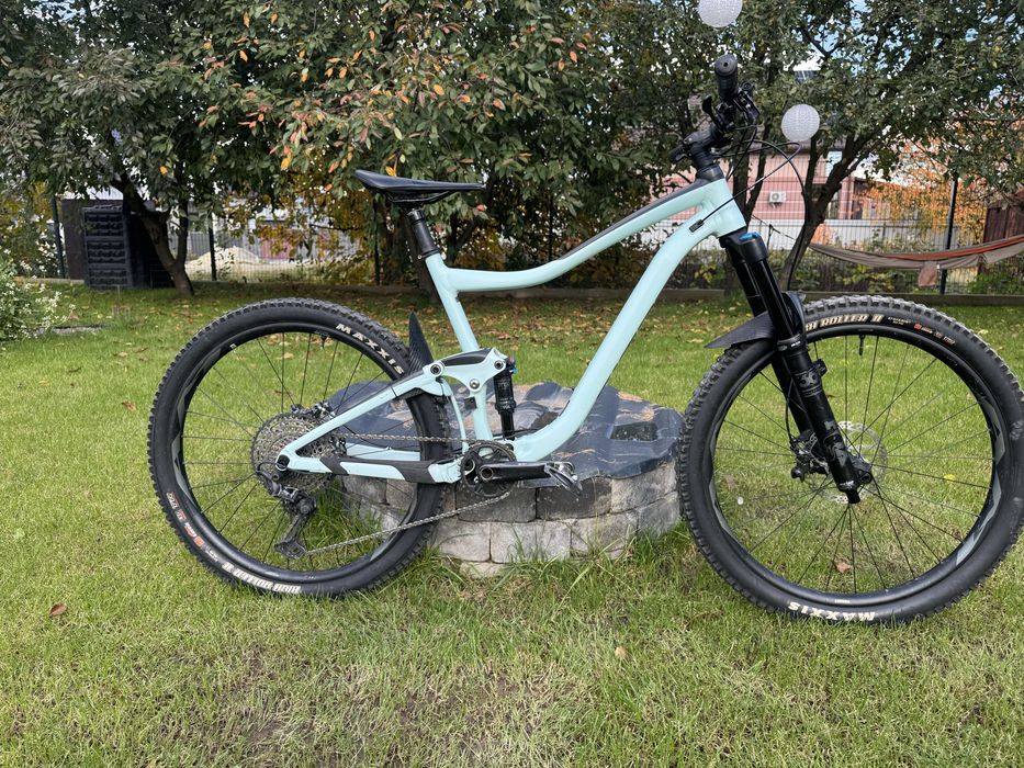 giant trance 1 2020