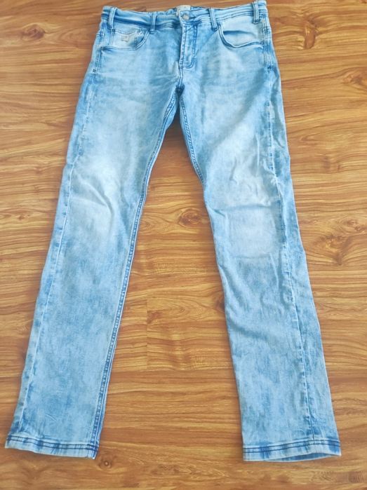 Spodnie męskie jeans