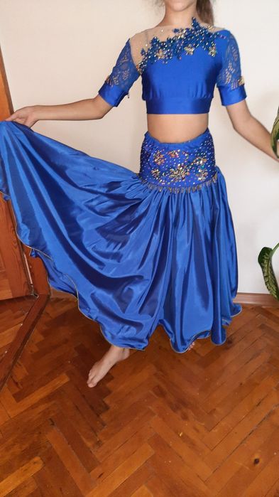 Бальне плаття для дівчинки 10-12 р