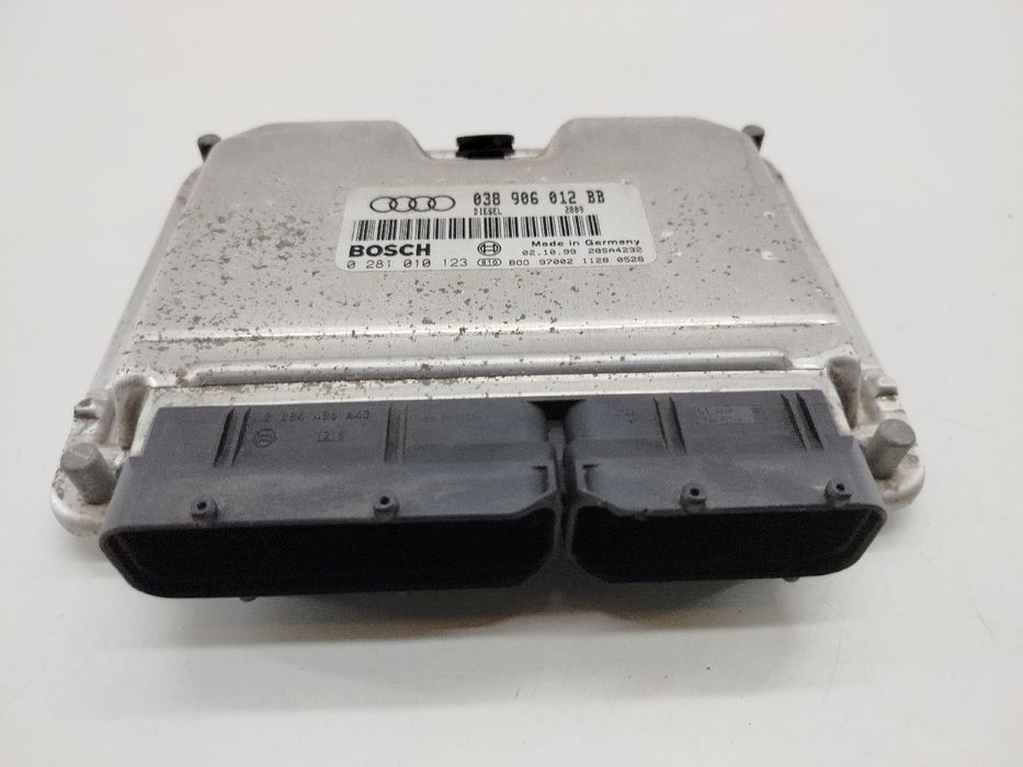 Centralina de Motor - AUDI A3 (8L1) | 96 - 06